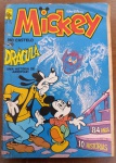 Revista Mickey Nº 358 - No Castelo do Drácula (1982)Relíquia histórica da Disney no Brasil, lançada em julho de 1982. Este exemplar é famoso por sua atmosfera de suspense, apresentando Mickey e Pateta em uma aventura "de arrepiar" que se tornou um clássico das bancas nos anos 80.