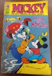 Revista Mickey Nº 267 - "A Ilha dos Monstros" (Janeiro 1975)Relíquia histórica da Editora Abril, lançada originalmente em janeiro de 1975. Este exemplar é icônico por sua temática de aventura e mistério, apresentando o Mickey e o Pateta em uma situação de perigo inusitada em uma ilha repleta de criaturas gigantes.