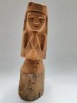 José Bezerra, Santinha, escultura de madeira, 21cm de altura e 8cm de largura