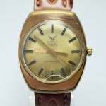 CAMY - Relógio a corda, funcionando. Pulseira: 19mm. Caixa: 4,2cm x 3,5cm, vertical x horizontal, sem contar a coroa. ***ATENÇÃO! ESTE RELÓGIO NÃO POSSUI GARANTIA DE FUNCIONAMENTO. Produto sendo vendido conforme ESTADO, testado, ou não, diz respeito apenas ao momento da catalogação. Recomenda-se revisão.*** Se necessário, solicitar mais fotos, vídeos ou perguntas para análise via e-mail reidaantiguidade@gmail.com, Obrigado pela visita!