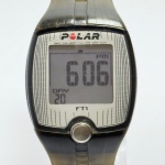 POLAR - Relógio quartz, funcionando. Pulseira: 30mm. Caixa: 3,6cm x 3,7cm, vertical x horizontal, sem contar a coroa. ***ATENÇÃO! ESTE RELÓGIO NÃO POSSUI GARANTIA DE FUNCIONAMENTO. Produto sendo vendido conforme ESTADO, testado, ou não, diz respeito apenas ao momento da catalogação. Recomenda-se revisão.*** Se necessário, solicitar mais fotos, vídeos ou perguntas para análise via e-mail reidaantiguidade@gmail.com, Obrigado pela visita!