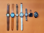 Relógios diversos 7 unidades, precisa trocar a bateria, e colocar pulseiras em alguns, marcas: Mondaine, Champion, Monte Carlo Joias, Technos, XL e Quemex, Made in Japan - Vendidos sem testes!
