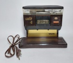 Linda e Conservada Cafeteira  -  WALITA Café 4  -  Capacidade para 4 xícaras  -  Clássica Anos 80  -  Acondicionado na caixa original   -  Material: Plástico rígido e Acrílico  -  Medida da caixa:   21 x 25 x 14 cm.