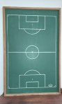 Conservado campo de futebol de Botão  em madeira e Eucatex   -  Souza  -   Medida:  104 x 69 x 2,5 cm.