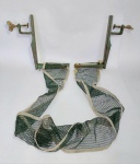 Antiga Rede Profissional de Tênis de Mesa com Morsas de Ferro da marca  - Procopio Sports  - Anos: 60/70. Medida aberta:  1.78 cm. OBS: Possui perdas na rede. Conforme foto.