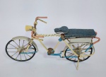 Antiga e Linda Escultura feita de sucata, representando uma bicicleta  -   Arte Popular  -  Medida: 26 x 13 x 9 cm.
