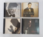Conservado e Original Lote com 4 CD's  -   LUIS MIGUEL  -  ROMANCES   -  Acompanha encarte com letras das músicas . Conforme fotos.