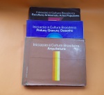 Coleção Iniciação a Cultura Brasileira, 3 volumes com textos, desenhos, fotografias e slides diversos - Autor: Wladimir Alves de Souza - José Olympio Editora, 1974 - Dimensão cada volume: 29 X 22 cm - Vide fotos!