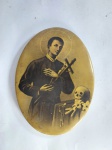 Antigo Adorno Religioso em Metal com Imagem representando - SÃO GERALDO MAJELA  - Medida: 13 x 9,5 cm. Conforme fotos. OBS: Falta o suporte de mesa ou parede.