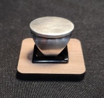 PRATA DE LEI - ANEL EM PRATA.  ARO 17 E PESANDO 16.6 CM