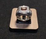 PRATA DE LEI - ANEL EM PRATA E PEDRA.  ARO 20 E PESANDO 14.2 CM