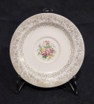 ANTIGO PRATINHO DE COLEÇÃO AMERICANO COM DECORAÇÃO FLORAL. MEDINDO 14.5 CM