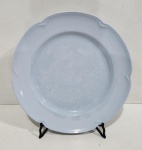 JOHNSON BROS - ANTIGO PRATO PARA BOLO EM PORCELANA INGLESA NO TOM AZUL. MEDINDO 31.5 CM
