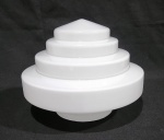 CÚPULA ART DECO CONFECCIONADA EM VIDRO OPALINADO. MEDINDO 23 X 29 CM E MEDINDO A BOCA 15 CM