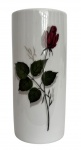 BAVARIA - Vaso em porcelana alemã Winterling, Marktleuthen  Bavária.Peça cilíndrica, fundo branco, decoração floral com rosa em policromia. Marca do fabricante na base. Bom estado geral, com leves sinais do tempo na borda. Mede 15 cm.