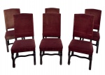 LEANDRO MARTINS - Jogo de 6 palacianas cadeiras Leandro Martins, estofadas em veludo alemão cor rubi, com estrutura em madeira escura e pernas curvas amarradas por travessão. Design clássico brasileiro, elegante, robusto e muito bem conservado. No estado. Circa 1900. Mede 1,03 cm x 48 cm.