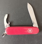 Colecionismo - canivete !! Victorinox !! made in Swiss !! cor vermelho com 2 Funções !! perfeito estado !! tamnho de 18cm aberto !! acervo de colecionador !!