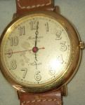 Relogio - marca Mondaine !! estilo antiguidade !! pulseira de couro da época !! plaker de our !! precisa conserto ou revisão !! muito tempo parado !!