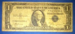 cedula/ USA !!!  - valor de 1 Dollar  !!! selo azul !!! serie 1935   !!! dificil de aparecer esta data !!