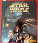 COLECIONISMO- ALBUM DE FIGURINHAS STAR WARS !!! edição antiga de 1997 !! 85 % completo !! valor de mercado completo = 240,00 Reais !! acervo de colecionador !!!