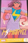 Revista e Quadrinhos !! Especial MARVEL !! MS, MARVEL !!! Numero 1 !! editora Panini comics !! do ano de 2024 !! o EXERCITO de UMA HEROINA Só !! capa e papel especial !! tipo almanaque com mais de 150 paginas !! acervo de colecionador !!