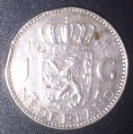 Moeda Estrangeira !! Holanda !! Nederland !! Material Prata !!! data do ano de 1957 !! VALOR DE MERCADO CERCA DE 45 REAIS !!