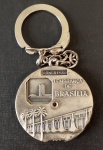 Colecionismo- Chaveiro especial de Brasilia !! em metal com controle de imagem interna Alternativa !! souvenir da Cidade !! acervo de colecionador !!