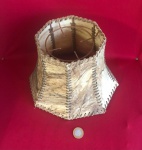 Cúpula de abajur vintage feita de couro natural de cabra  produzido na Europa entre 1950 a 1970 .