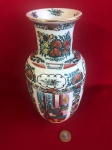Vaso de Porcelana de Macau, produzido na China (região de Cantão/Macau) por volta da década de 1970 .