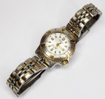 Fashion Coleção, Lindo Relógio Retrô Esportivo, Diver da Casio, Coroa de Rosca, Quartz, Feminino, Analógico, Vidro Cristal, Segundeiro Central, Calendário, Fundo em Aço de Rosca. Máquina original Japan Quartz revisada funcionando. Pulseira Original mista com travinha de segurança