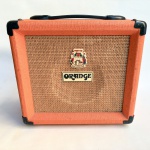 Amplificador para guitarra inglês, Orange. Modelo 12 Crush. Funcionando até o momento, mas, sem garantias. Acompanha cabo original.