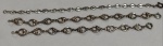 Lote contendo três pulseiras em prata, com diferentes modelos de elos e fechos tradicionais.Medidas: 18 cm / 16 cm / 15,5 cm. Peso total: 20,7 g.