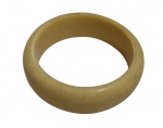 Antigo Bracelete em Marfim. Medindo: 8 centímetro de diâmetro.