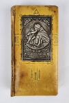 Arte Sacra - Antigo missal com placa em metal espessurado à prata, `Sancte Antoni Protege Nos`. Med; 12 x 6,5 cm. 