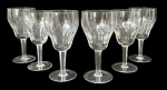 Conjunto de 6 taças em cristal translucido, bojo facetado em desenho elegante dito "dedão', haste longa e base circular. Peças de boa transparência e harmonia, ideais para vinhos ou mesa clássica. Mede 16 cm.