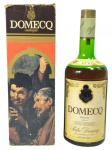 BEBIDA, uma (1) garrafa de conhaque Domecq Brandy, contendo 1 litro, acompanhada de caixa. Sem garantia de integridade do líquido.