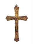 ARTE SACRA - (1) Crucifixo confeccionado em bronze , cinzelado com elementos vegetalistas , bordas em recortes , medida :  22 x 13 cm