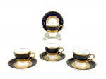 PORCELANA - STEATITA PARANÁ - (4)  xícaras para café com seus respetivos pires, em porcelana vitrificada branca, com bordas adornadas com largas faixas sendo na tonalidade azul cobalto, e gravação legitima, generoso filete e friso em pintura à ouro, alças vazadas com vasta douração, marcados no fundo, medida : 6 x 6 cm