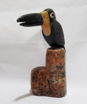 Vintage Coleção, Decoração, Lindo Tucano Esculpido artesanalmente em Pedra Carrara/ mármore, medindo 18,5cm altura