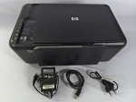 Impressora HP Deskjet F4480, imprimi, digitaliza e copia, ligando normalmente porém não testamos suas funcionabilidades