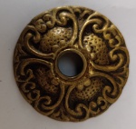 Antiga Roseta em Bronze Trabalhado para Lustre ou Arandela