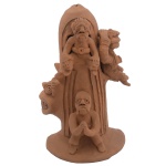 Arte Popular Brasileira. JOEL GALDINO  O Criador e a Criação. Escultura em barro queimado e moldado. Ass. 34 x 23 x 20 cm.