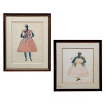 CARYBÊ (1911-1997), nome artístico de Hector Julio Páride Bernabó - (ATRIBUIDO) - Pendant de pinturas em técnica mista, retratando mulheres afro-brasileiras, próprias à cultura da Bahia e de seus orixás. Apresentam-se de pé, exibindo ricos vestidos com saias amplas, cintos com fitas e laços, braçadeiras e adornos de cabelo. As duas seguram grimas, bastões encimados por emblemas, usados nas danças folclóricas do Maculelê. Não apresentam assinatura. 28 x 25 cm (MI). 43 x 40 cm (ME) / 32 x 25 cm (MI). 46 x 38 cm (ME). Molduras em madeira. Presença de manchas.