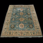 Tapete medindo 400 x 300 cm.