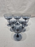 Jogo de 6 taças abertas em demicristal fume. Medindo 8cm x 12cm de altura.