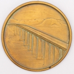 Medalha Constituição do Estado do Rio de Janeiro. 23-07-1975. Bronze. 60mm. 95g. Catálogo GG: 1975.02RJ. Cunhada na Casa da Moeda do Brasil. Original. 
