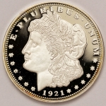 Numismática, USA. Peça em tamanho reduzido em prata 925. Marcada e constrastada. Encapsulada com 13,5g de prata cada peça sem a cápsula. 