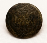 Botão metálico com 30mm. Muitos séculos, criação / princípio da utilização com aspectos das cruzadas. Para estudo. 