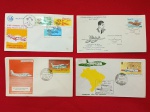 LOTE CONTENDO QUATRO ANTIGOS ENVELOPES. SÉRIE CENTENÁRIO DE SANTOS DUMONT, AVIÃO BANDEIRANTE, HOMENAGEM À AVIAÇÃO CIVIL RAID JAHU E PRIMEIRO VOO DO XAVANTE.