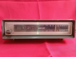 ANTIGO RÁDIO RELÓGIO MARCA SEMP MODELO RR-1001. FUNCIONANDO.
